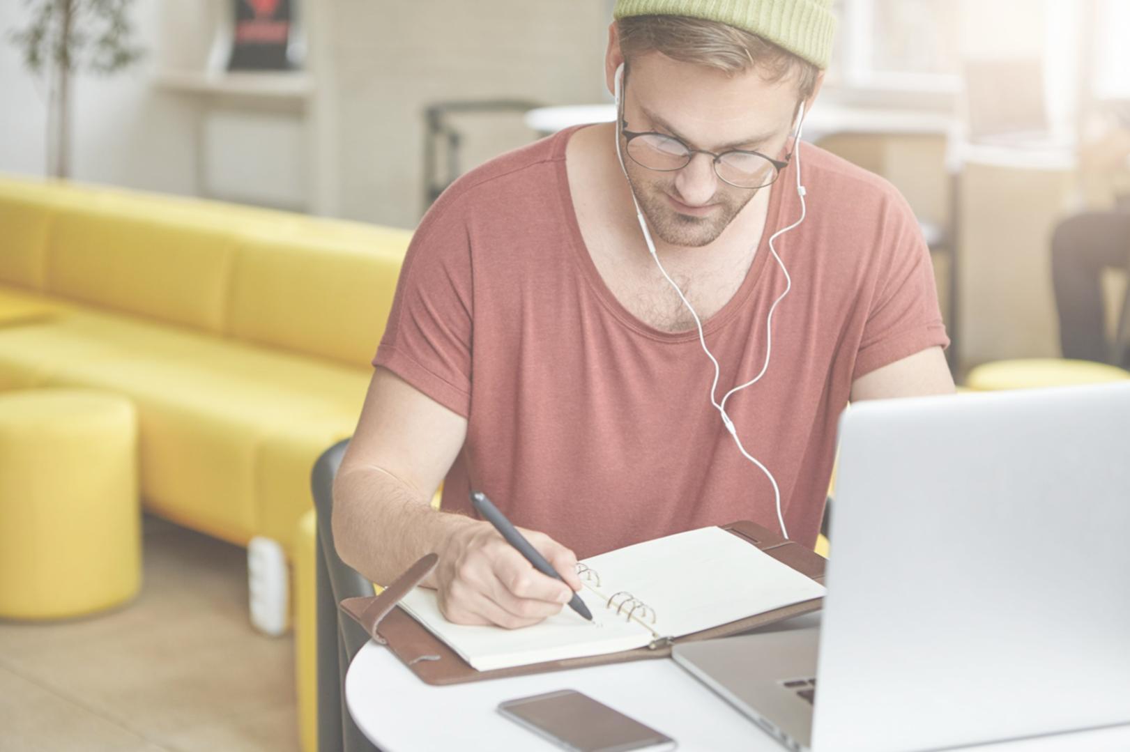 Participant utilisant la plateforme depuis son domicile