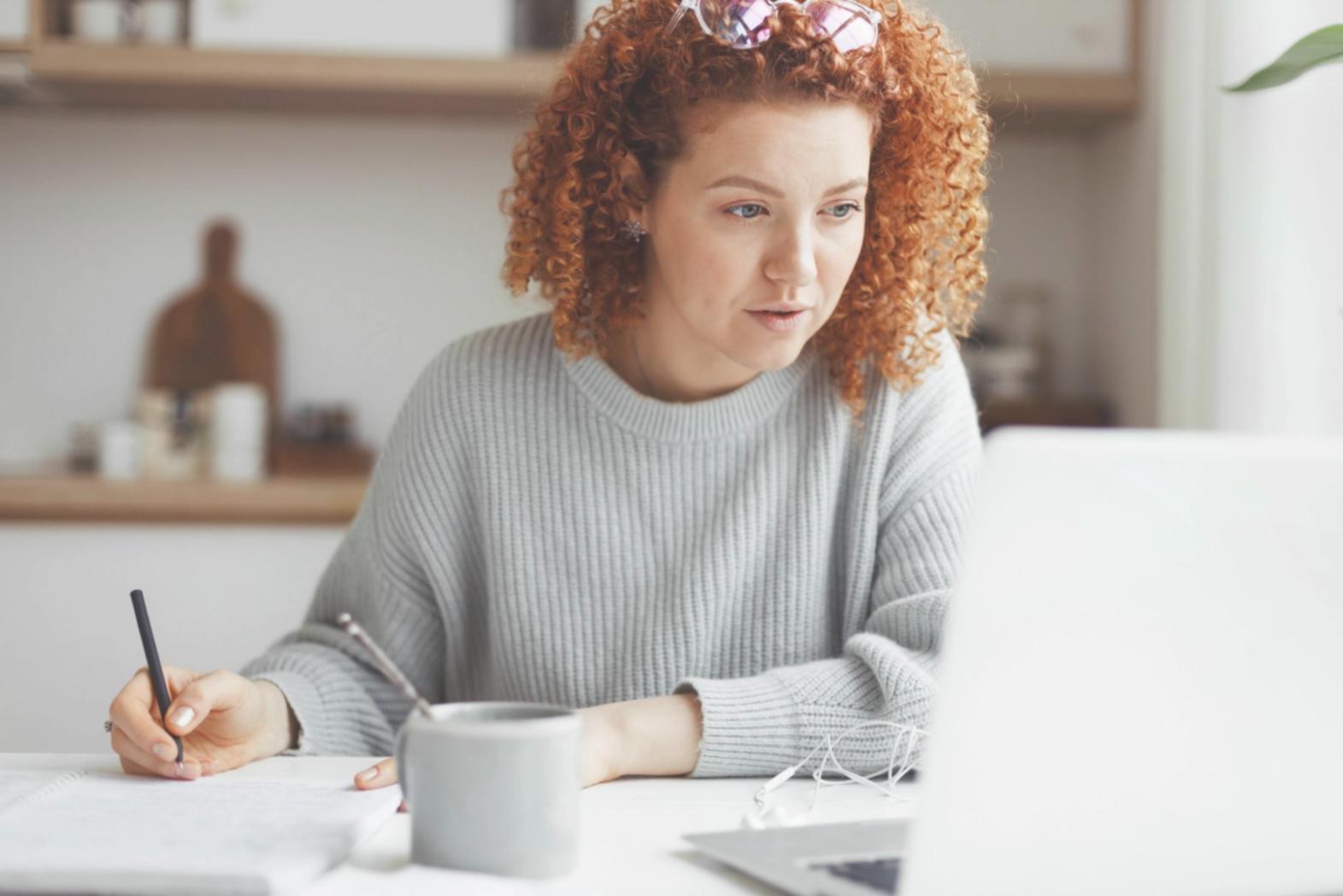 Participant actif lors d'un webinaire interactif